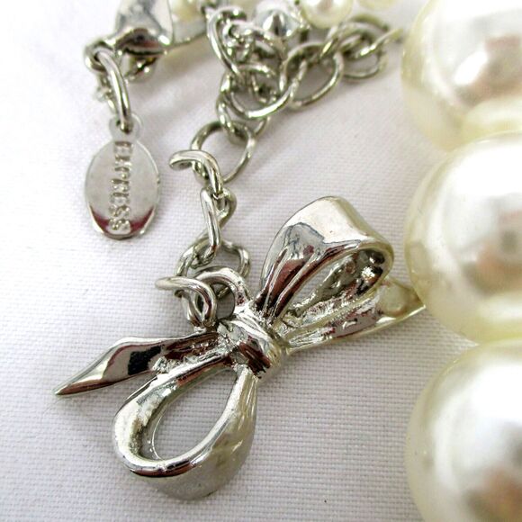 Express 18" Enamel Hearts Bows Chunky Faux Pearls Necklace Rhinestones Silver - Picture 6 of 6